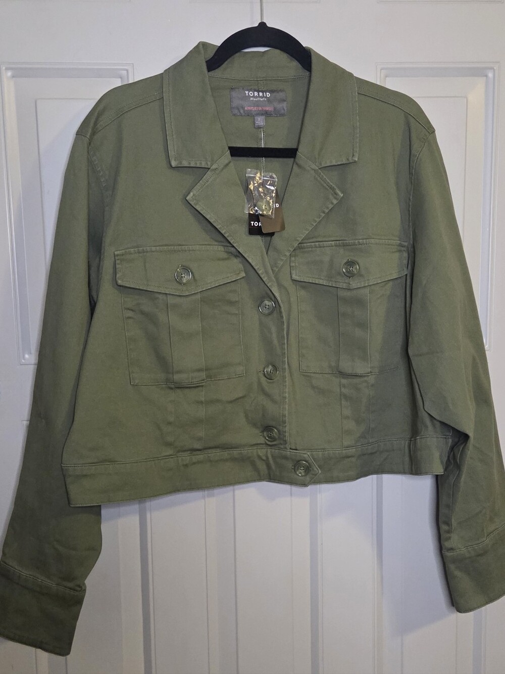 NWT Torrid - Olive / Army Green Cropped Utility Jacket
